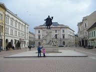 In the pedestrian mall